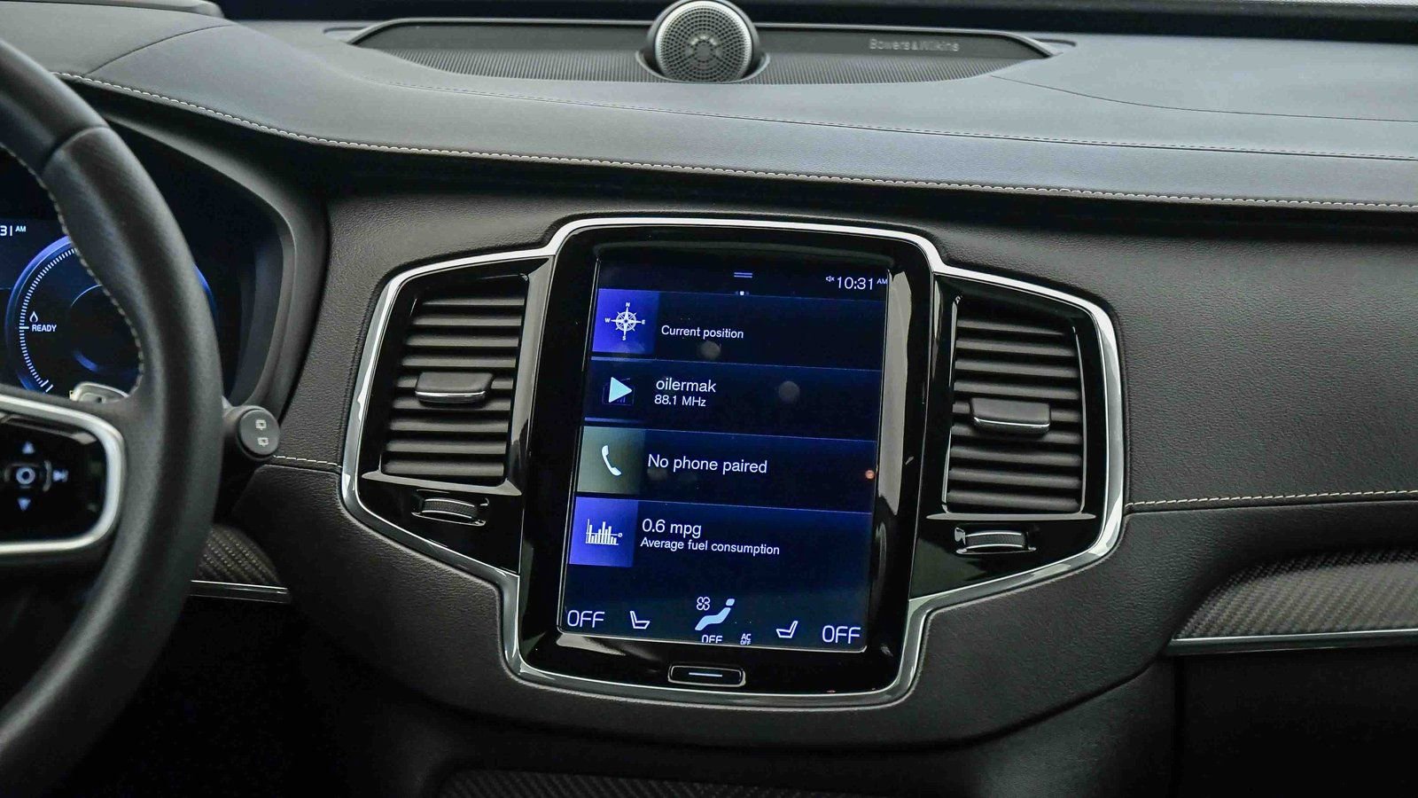 Used 2019 Volvo XC90 T8 R-Design w/ Advanced Package image 16