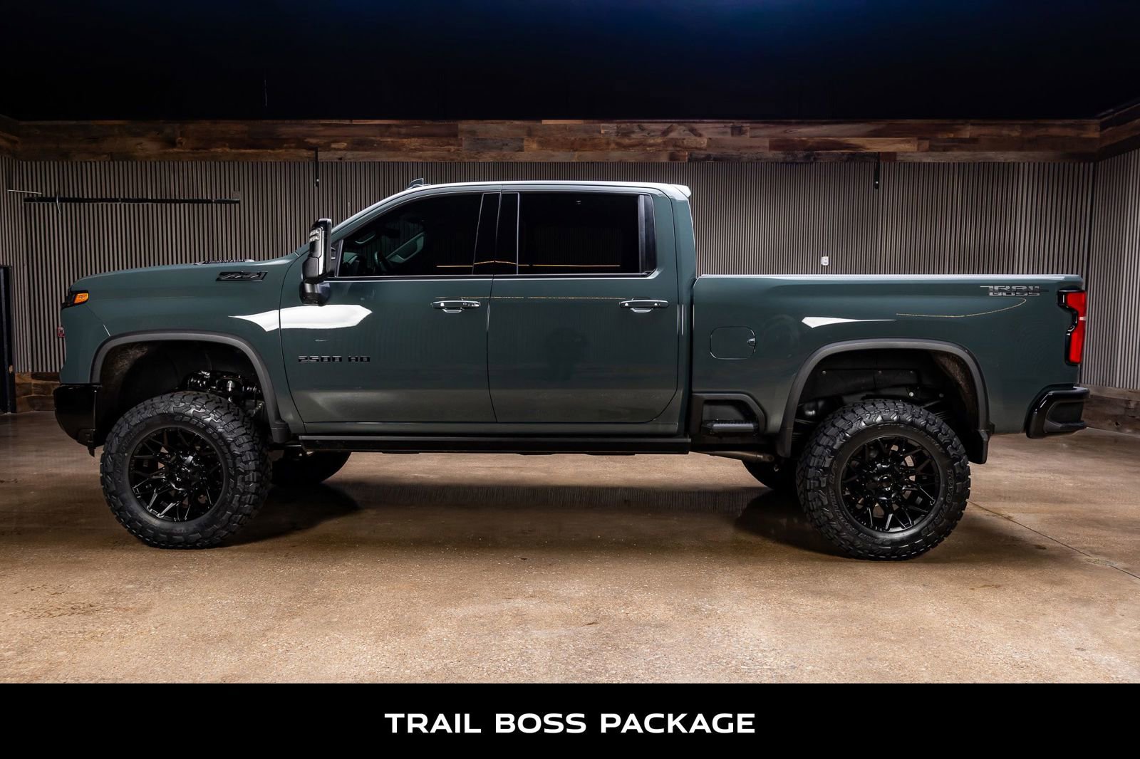 Used 2025 Chevrolet Silverado 2500 LTZ w/ Trail Boss Package image 6