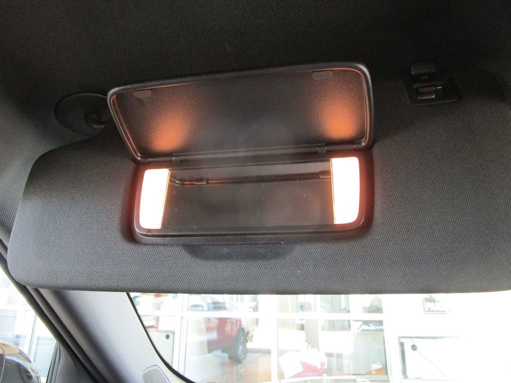 Used 2022 Chevrolet TrailBlazer RS w/ Sun and Liftgate Package image 41