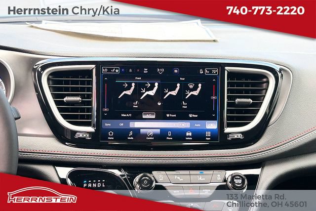 New 2027 Chrysler Pacifica Select FWD image 9