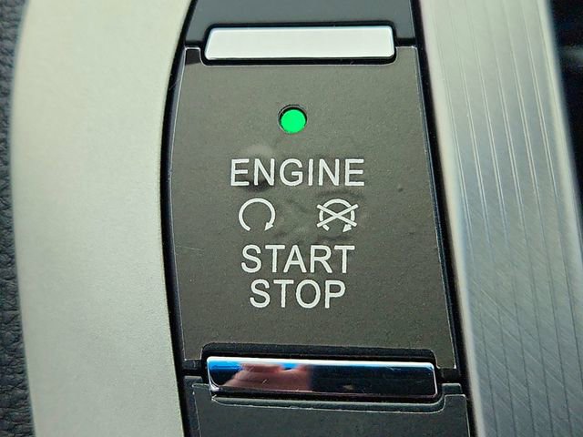 Used 2017 Lincoln MKZ Reserve w/ Technology Package FWD image 16