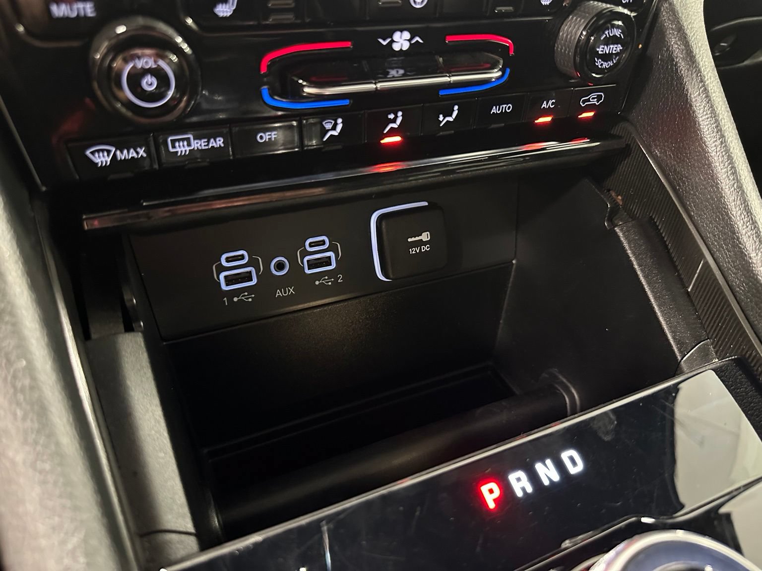Used 2024 Jeep Grand Cherokee Limited RWD image 34