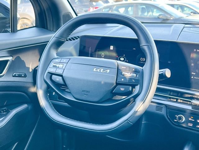 Certified 2026 Kia Sportage X-Line w/ X-Line Technology Package image 12