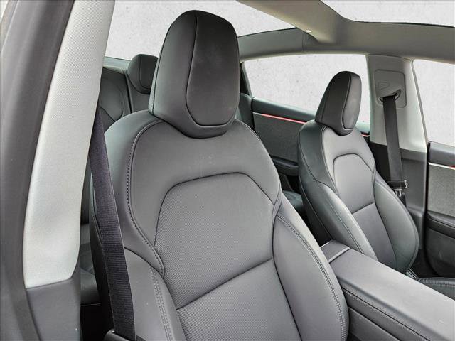 Used 2025 Tesla Model 3 Long Range image 21