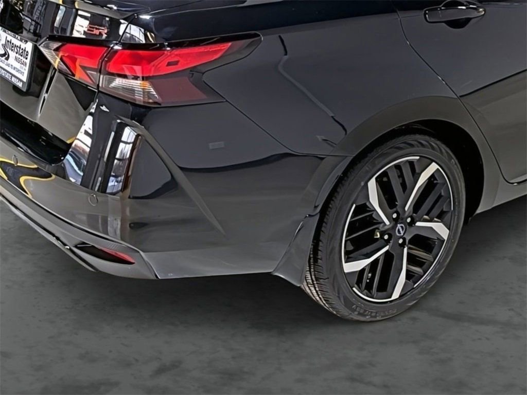 Used 2025 Nissan Versa SR w/ Trunk Package image 12