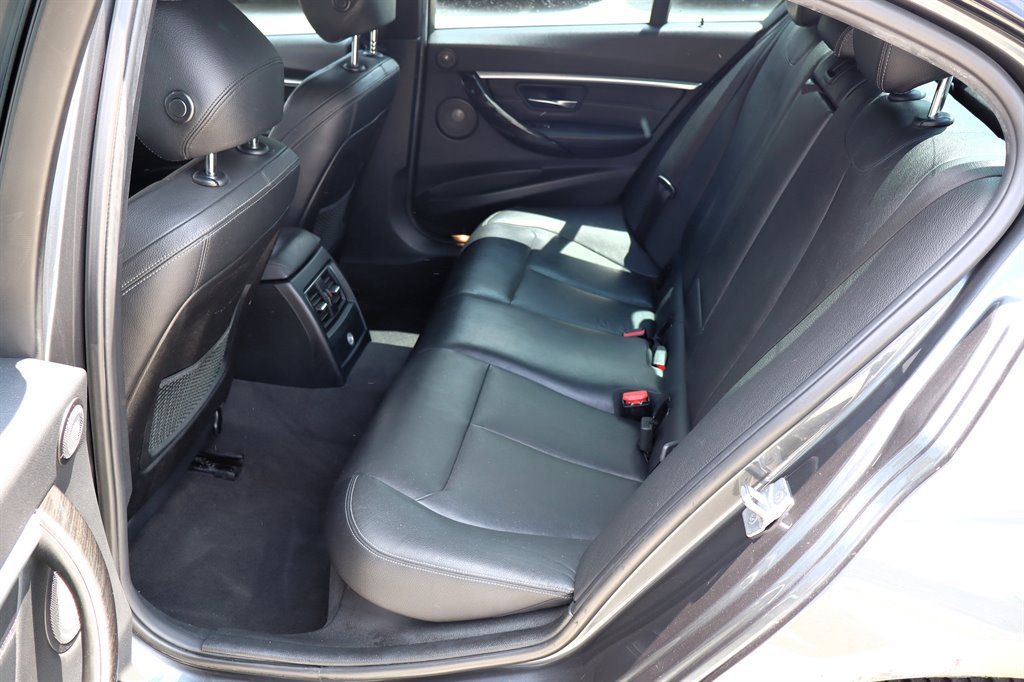 Used 2018 BMW 340i Sedan RWD image 20