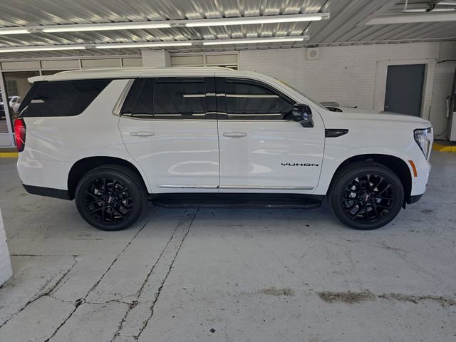 Certified 2025 GMC Yukon Elevation w/ LPO, Yukon Black Package image 6