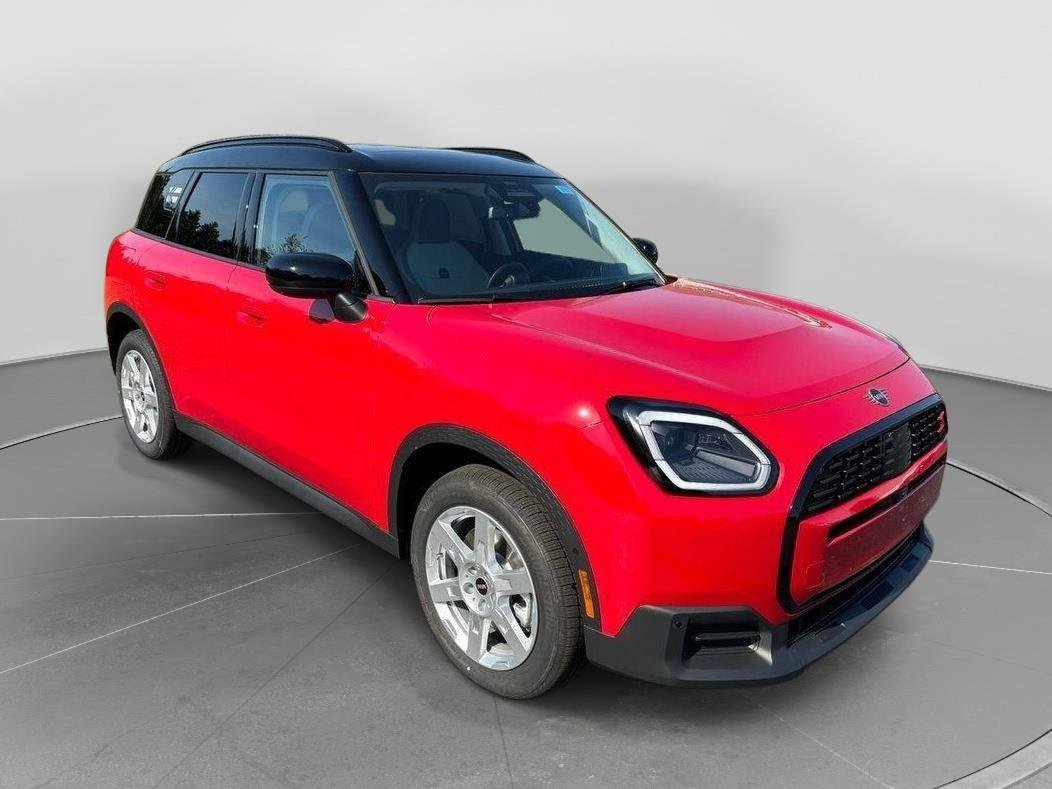 Used 2025 MINI Cooper Countryman S w/ Comfort Package Max AWD/4WD image 3