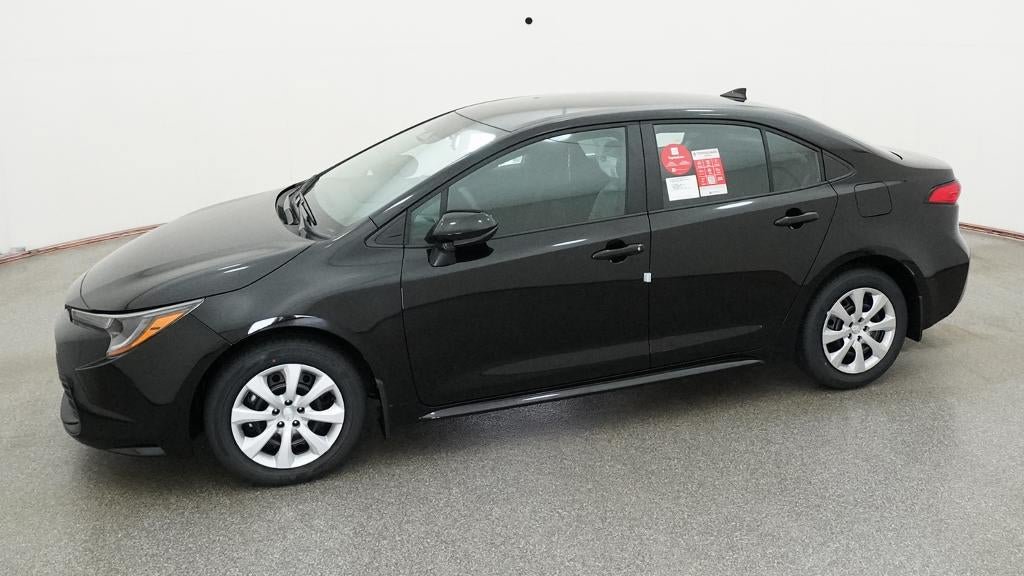 New 2027 Toyota Corolla LE FWD image 2