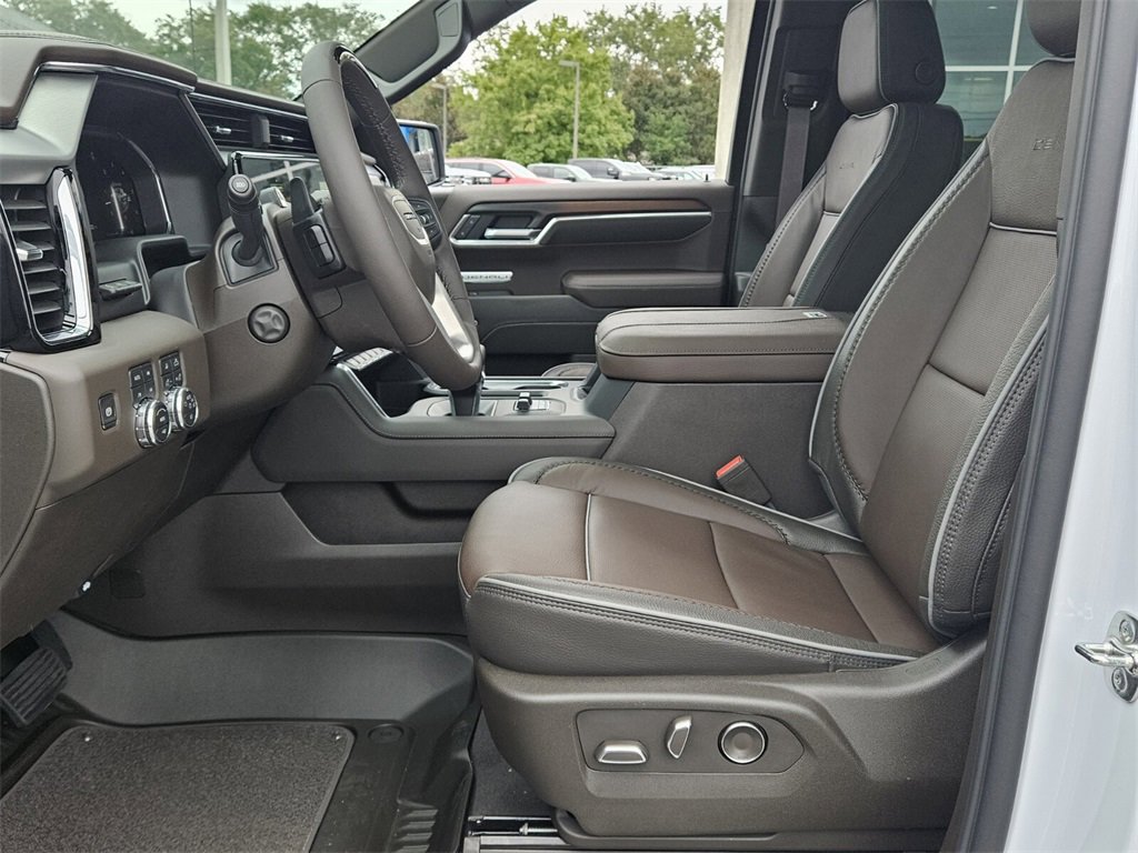 New 2026 GMC Sierra 1500 Denali image 3