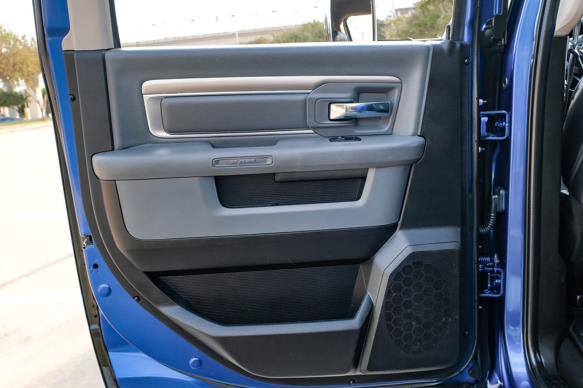 Used 2018 RAM 2500 Lone Star image 34