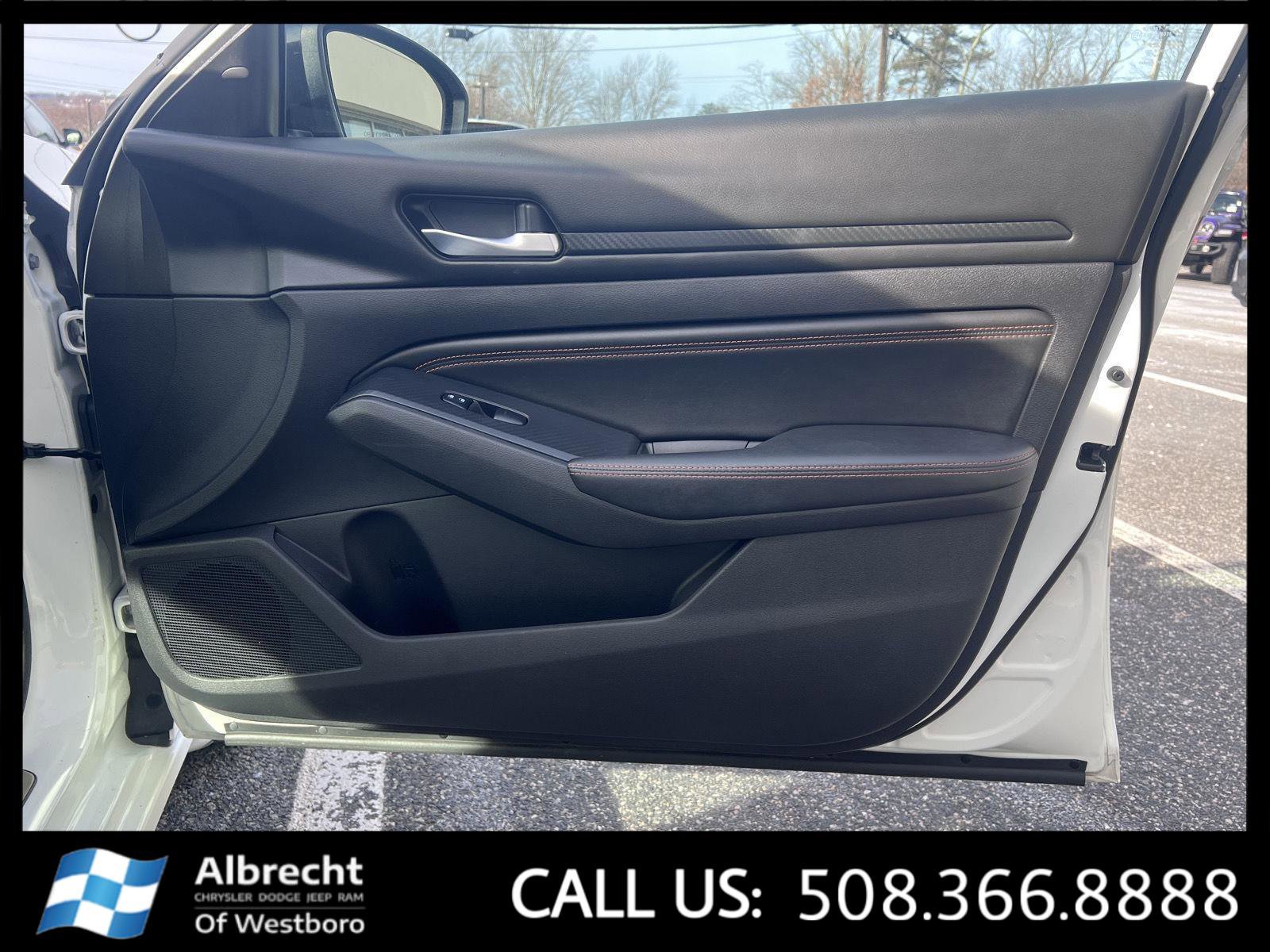 Used 2020 Nissan Altima 2.5 SR w/ Premium Package image 21