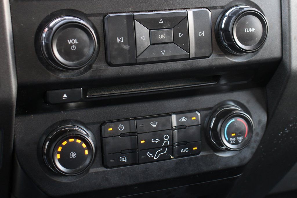 Used 2018 Ford F350 XL w/ Power Equipment Group RWD image 27