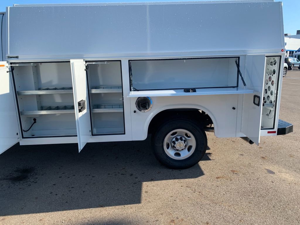 New 2025 Chevrolet Express 3500 Work Van w/ Power Convenience Package RWD image 13