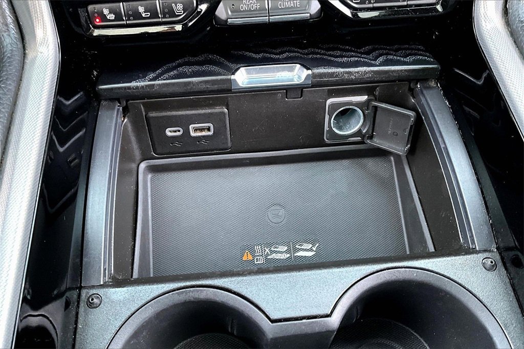 Used 2021 GMC Yukon Denali image 16