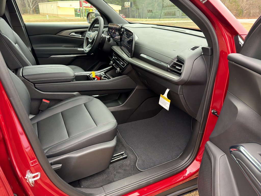 New 2026 Chevrolet Traverse LT image 25