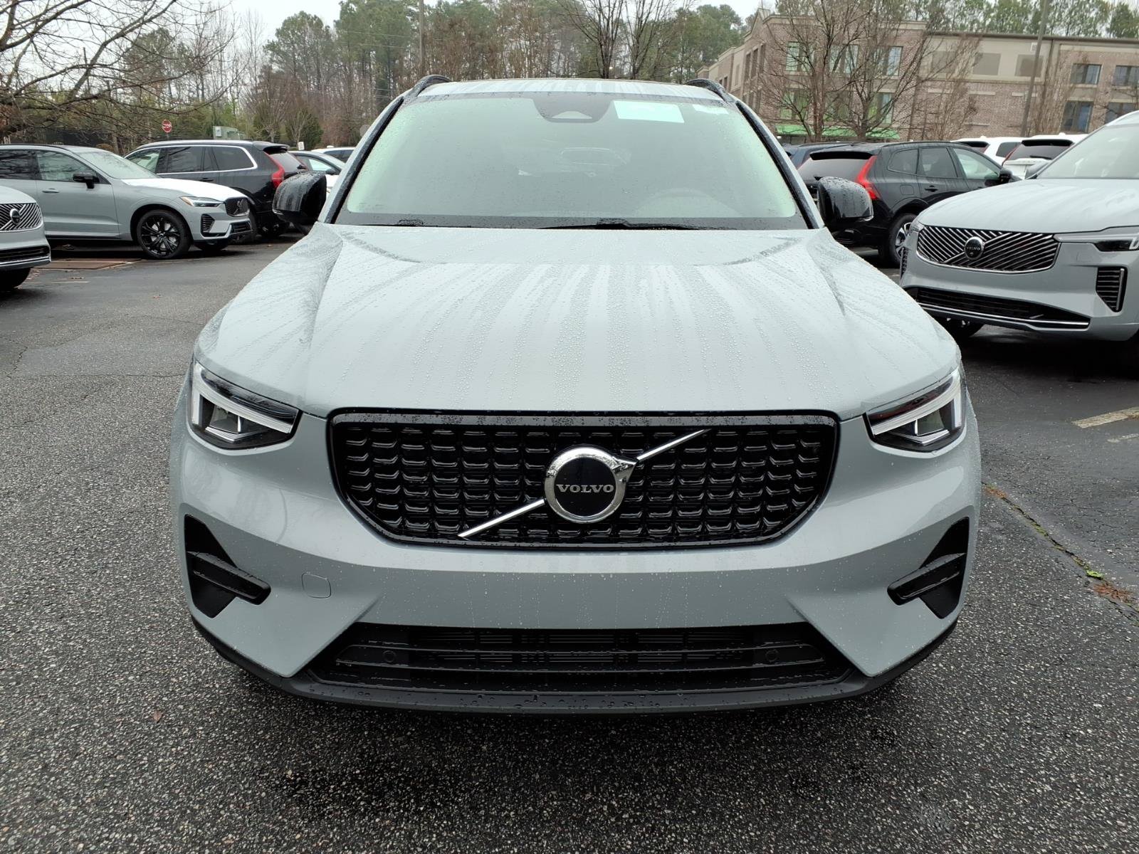 New 2026 Volvo XC40 B5 Core w/ Climate Package AWD/4WD image 10