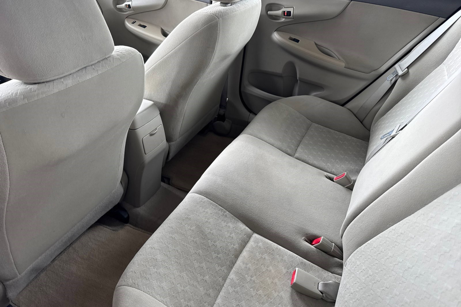 Used 2009 Toyota Corolla LE FWD image 26