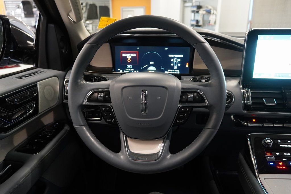 Used 2021 Lincoln Navigator L Black Label w/ Cargo Convenience Package image 20