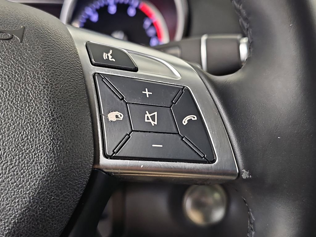 Used 2014 Mercedes-Benz GL 450 4MATIC image 21