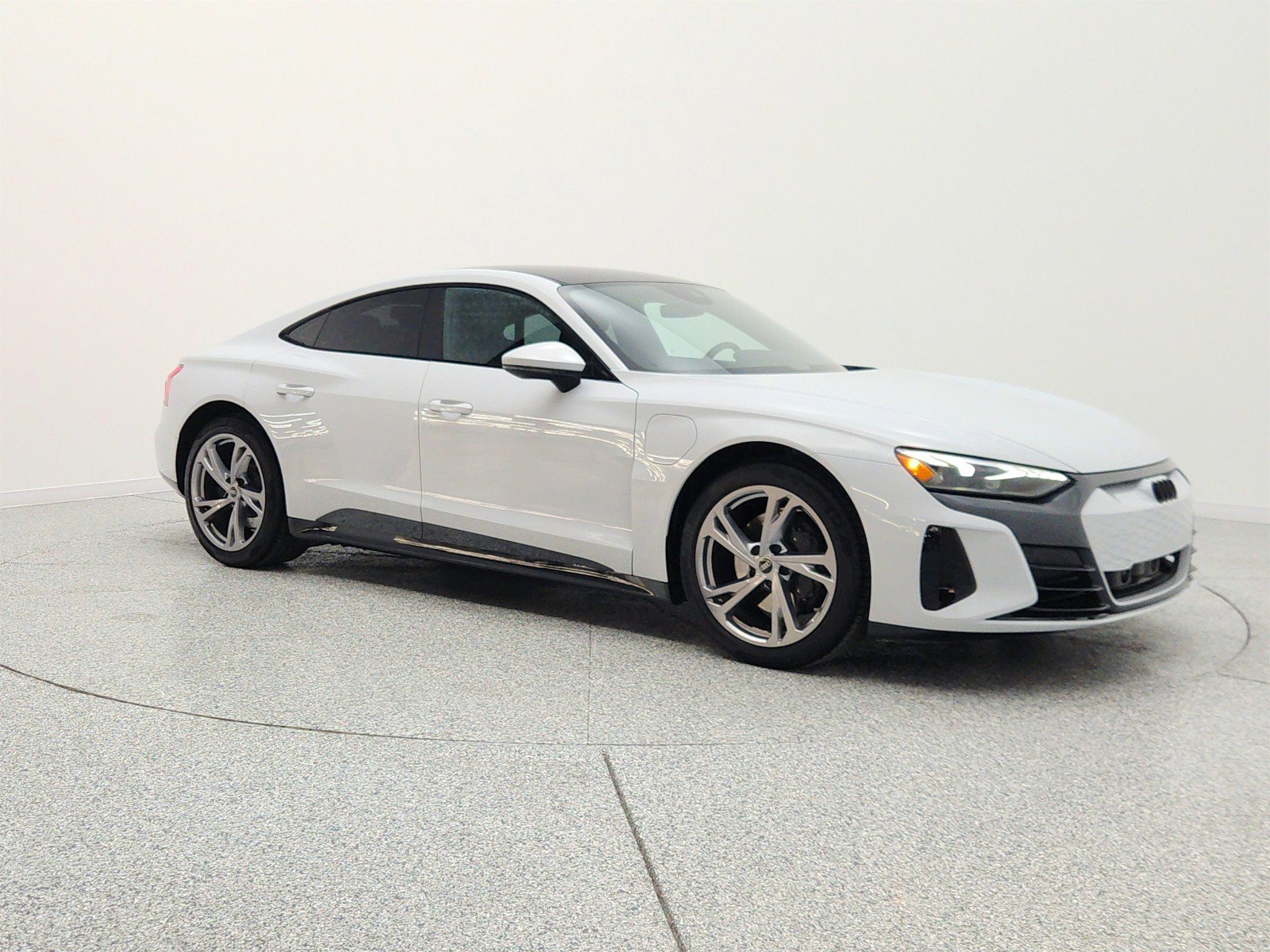Used 2023 Audi e-tron GT Premium Plus AWD/4WD image 3