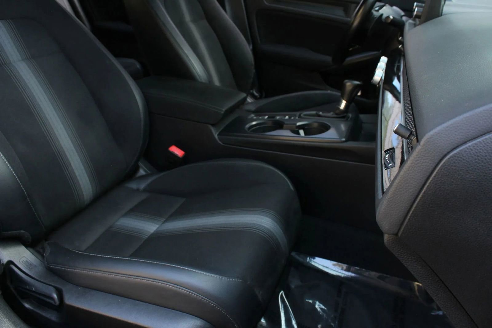 Used 2022 Honda Civic Sport image 28