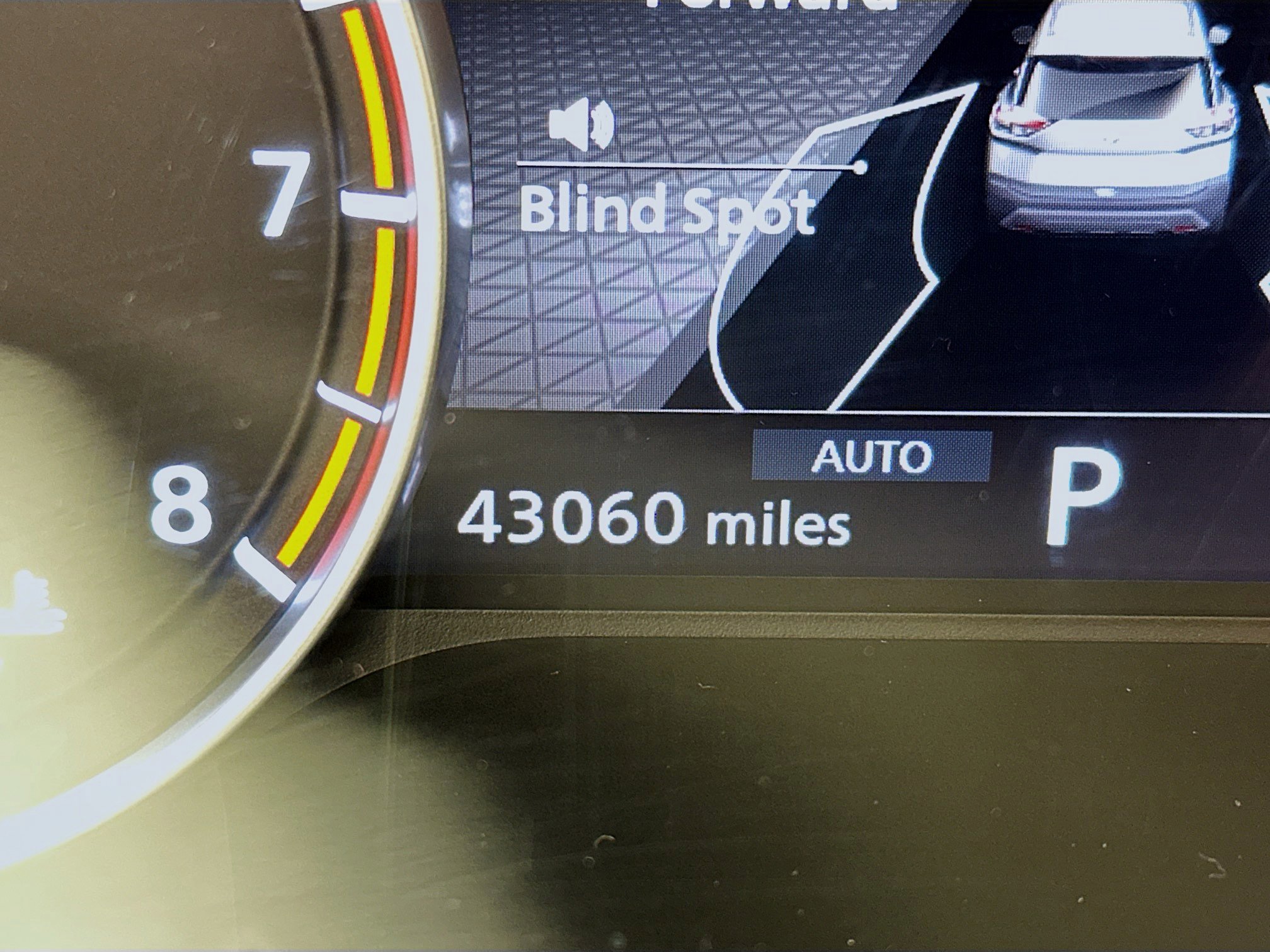 Used 2023 Nissan Rogue SV w/ SV Premium Package image 19