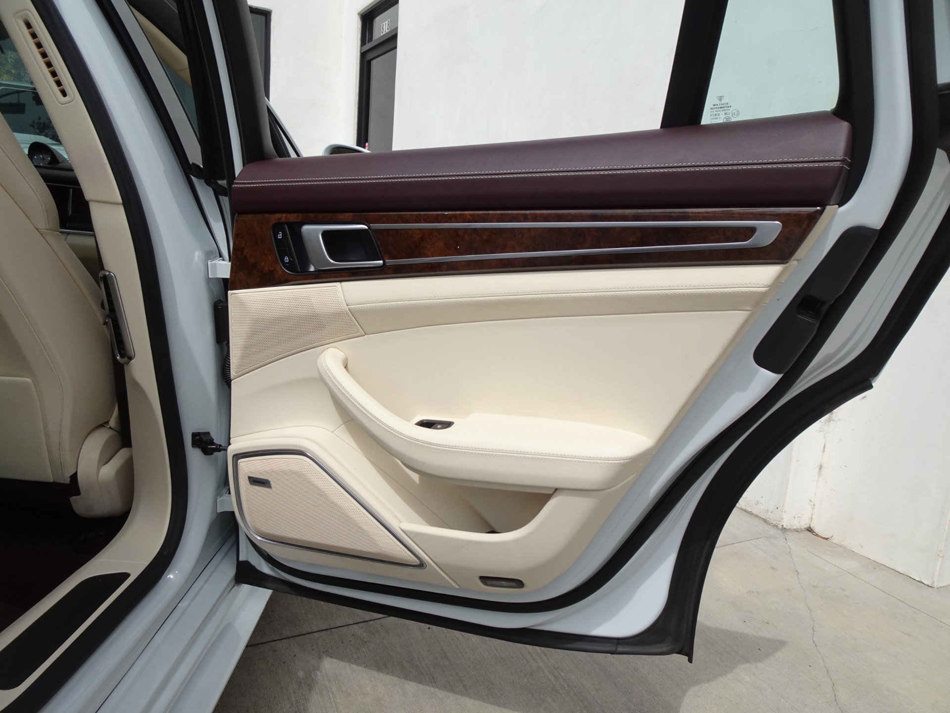 Used 2022 Porsche Panamera Platinum Edition RWD image 15