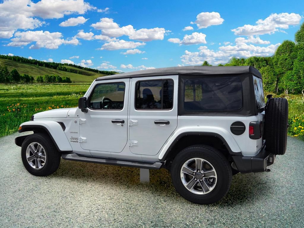 Certified 2022 Jeep Wrangler Unlimited Sahara AWD/4WD image 4