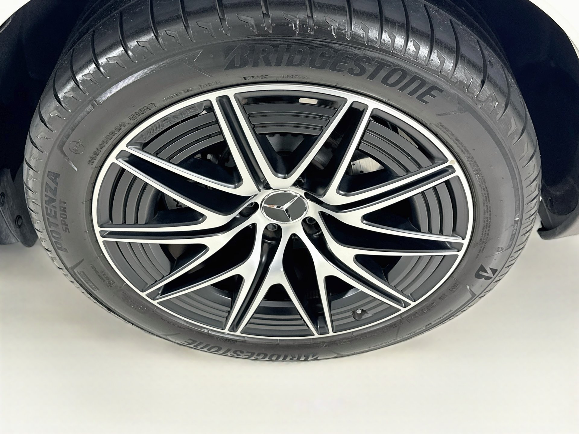 Used 2026 Mercedes-Benz GLC 43 AMG 4MATIC image 33