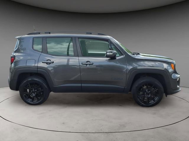 Used 2020 Jeep Renegade Altitude AWD/4WD image 10