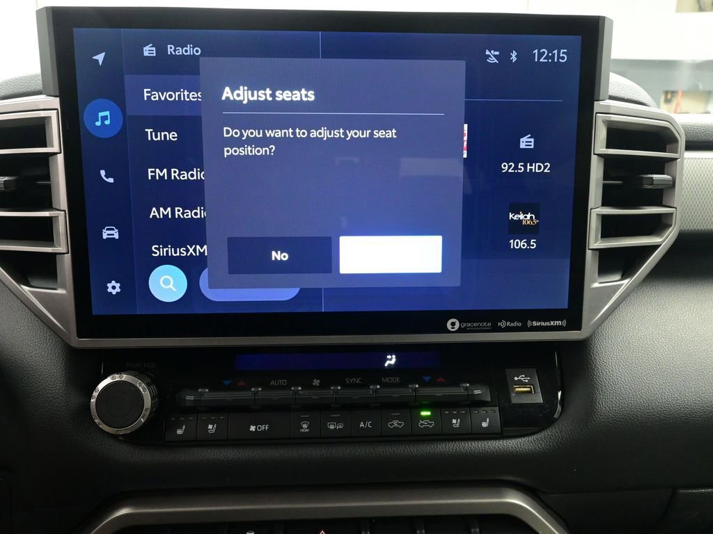 Used 2022 Toyota Tundra Limited image 11