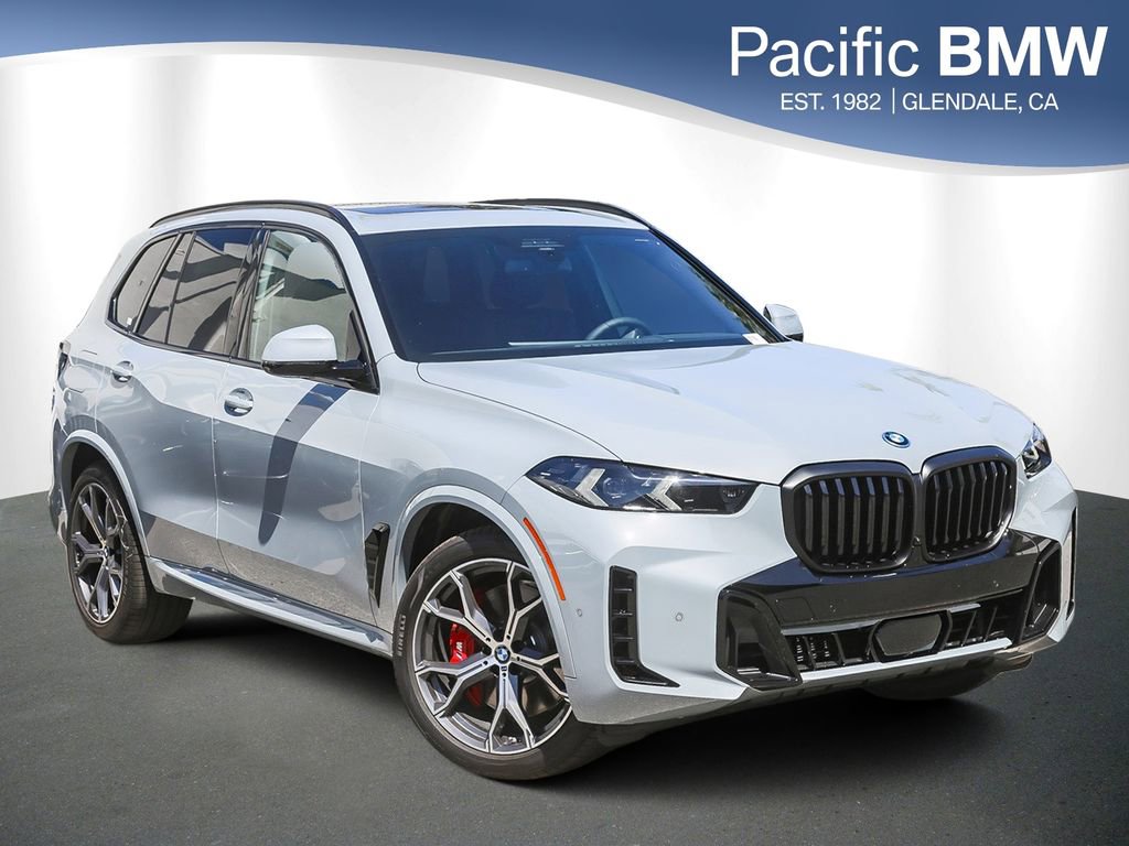 New 2026 BMW X5 xDrive50e w/ M Sport Package AWD/4WD image 1