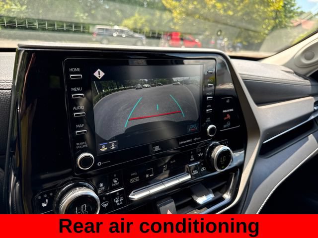 Used 2020 Toyota Highlander Limited AWD/4WD image 18