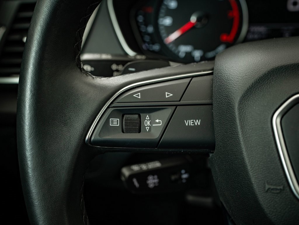 Used 2023 Audi Q5 2.0T Premium w/ Convenience Package image 25