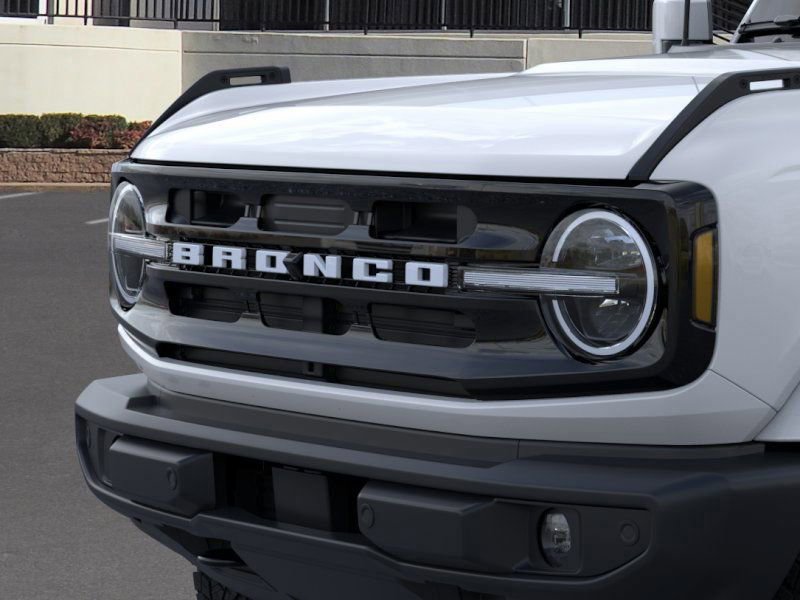 New 2025 Ford Bronco Outer Banks image 19