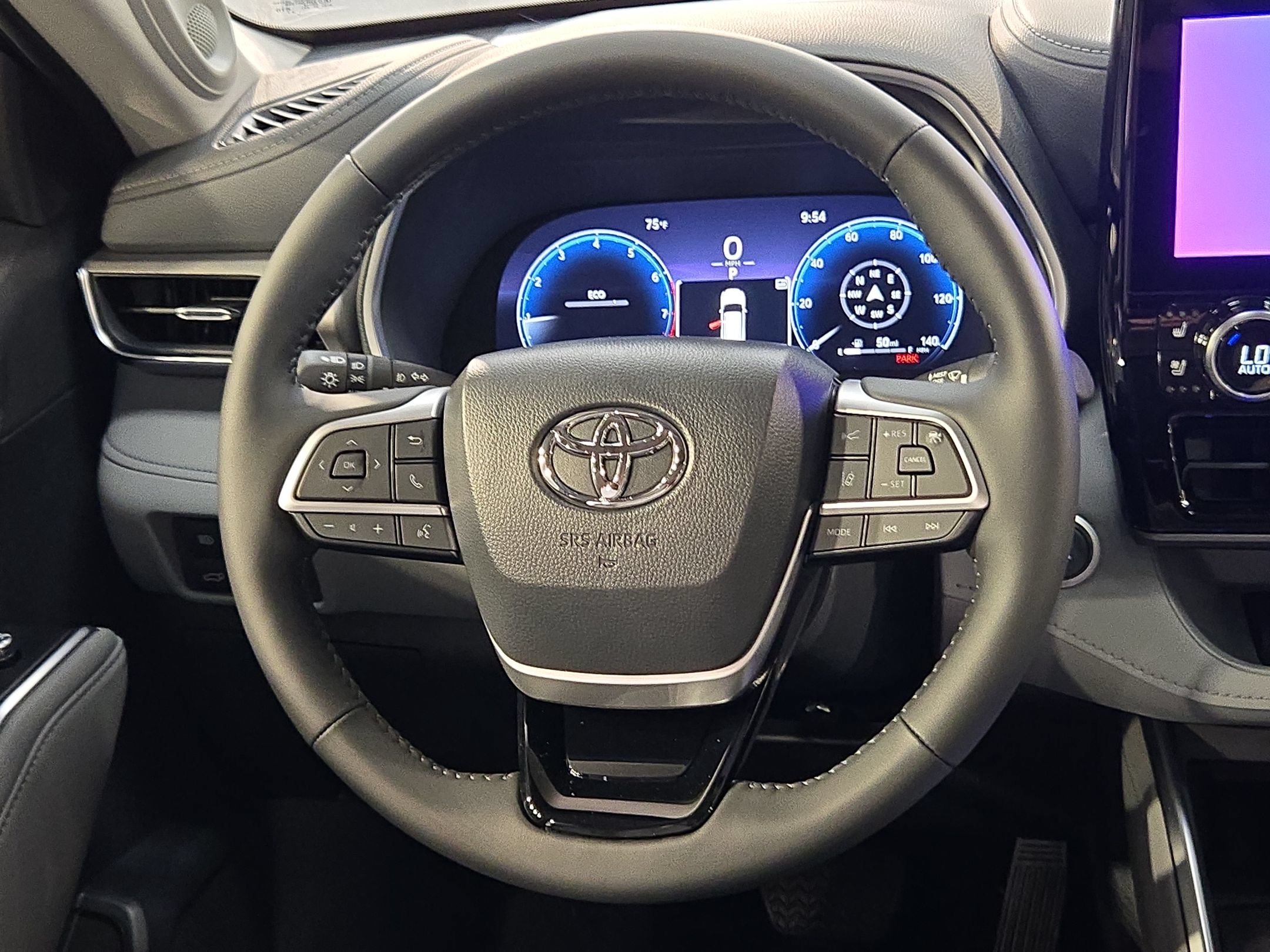 New 2026 Toyota Highlander Limited AWD/4WD image 19