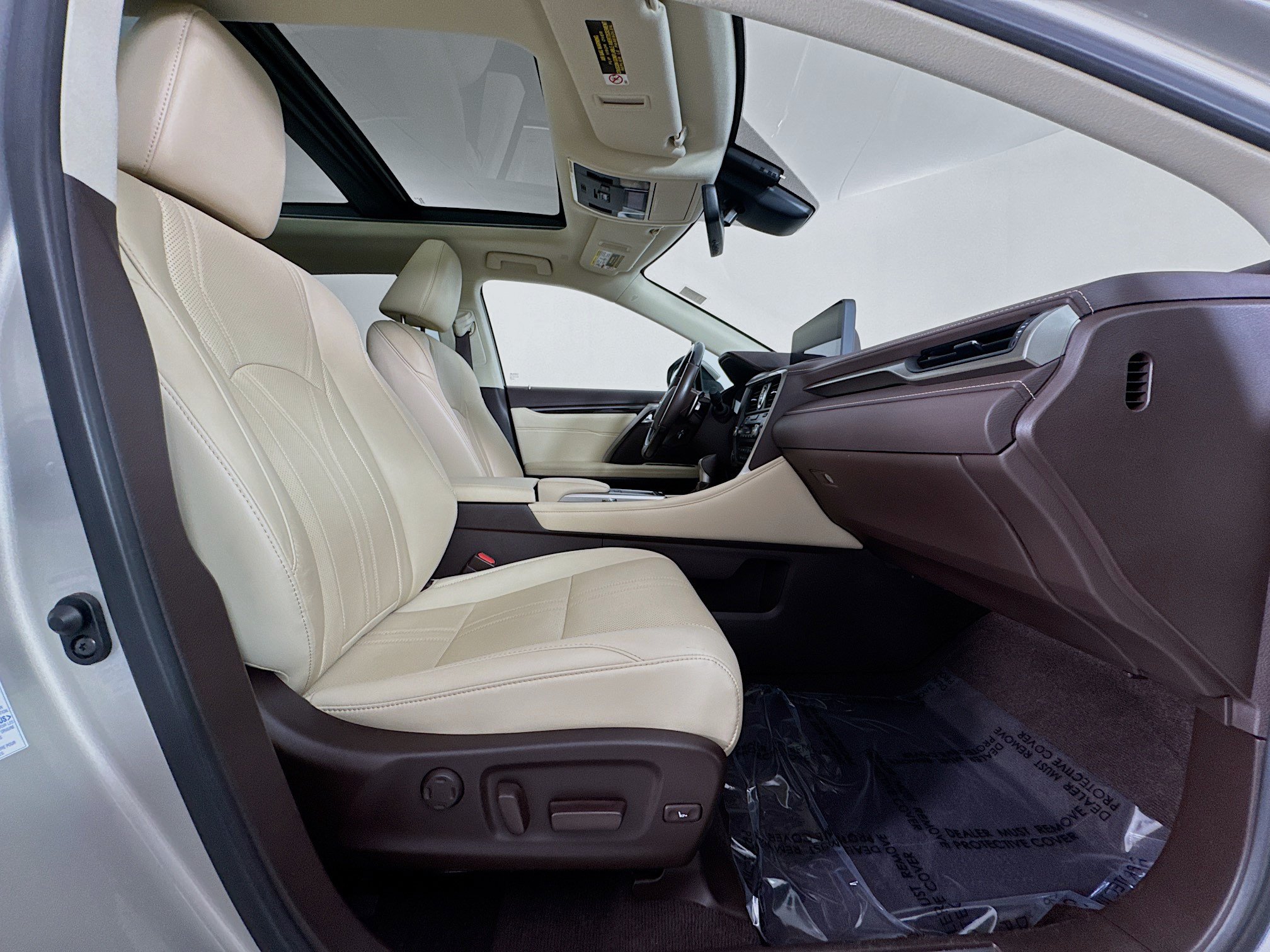 Used 2020 Lexus RX 450h AWD w/ Luxury Package image 31
