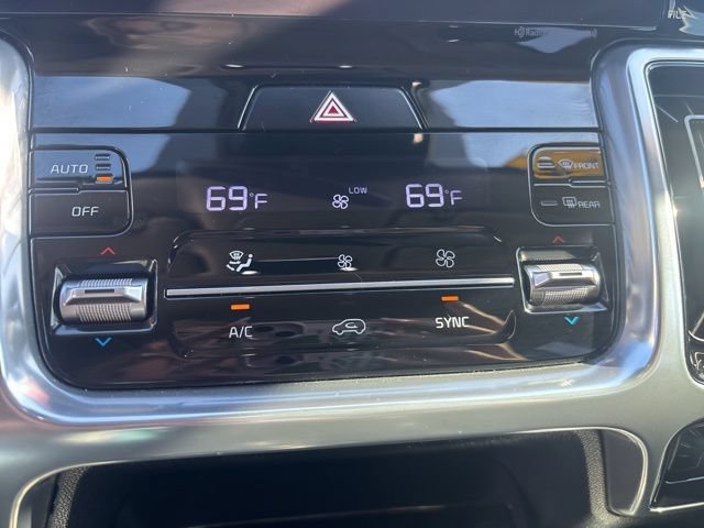 Used 2023 Kia Sorento SX FWD image 36