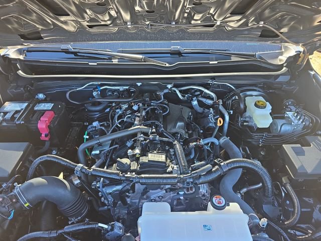 Used 2025 Toyota Tacoma SR5 image 28