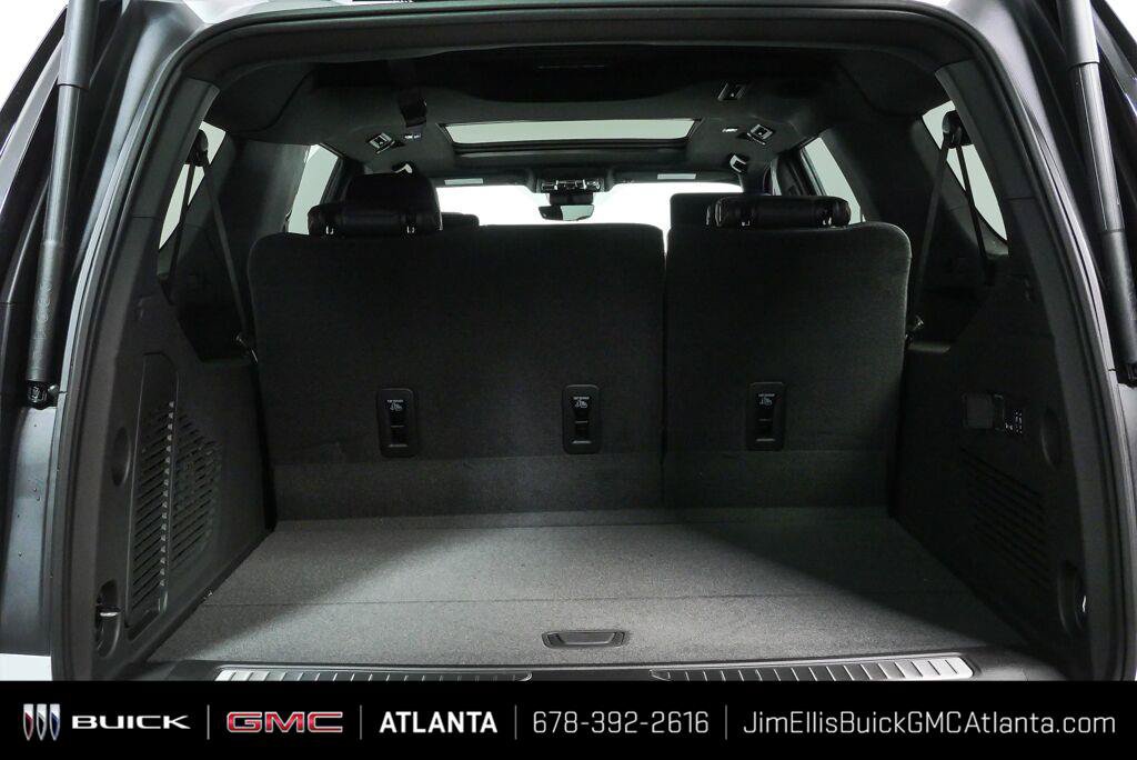 New 2026 GMC Yukon XL AT4 w/ AT4 Premium Plus Package AWD/4WD image 28