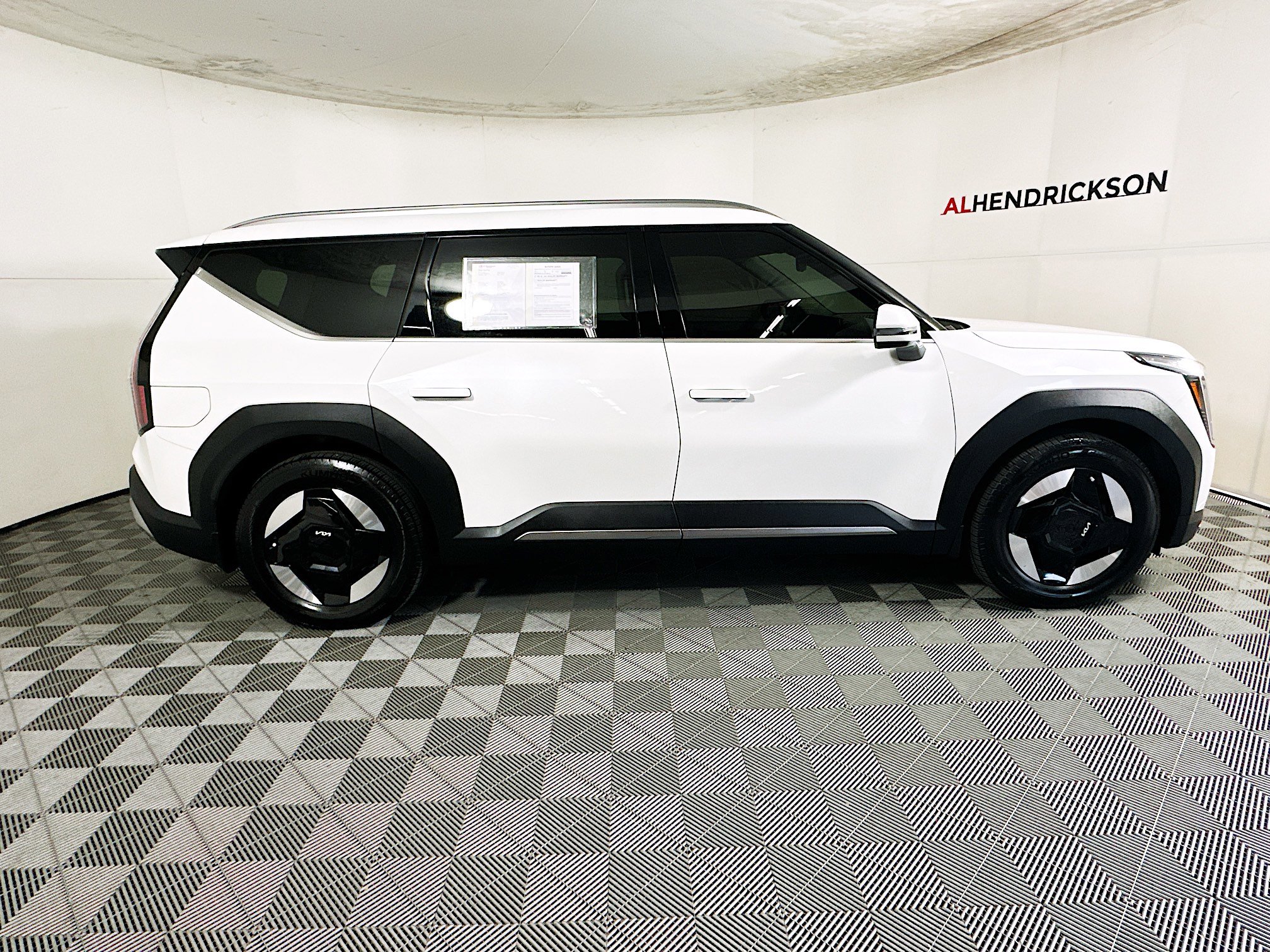 Used 2024 Kia EV9 Wind video 2