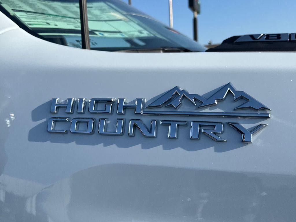 New 2026 Chevrolet Silverado 2500 High Country w/ High Country Premium Package AWD/4WD image 11