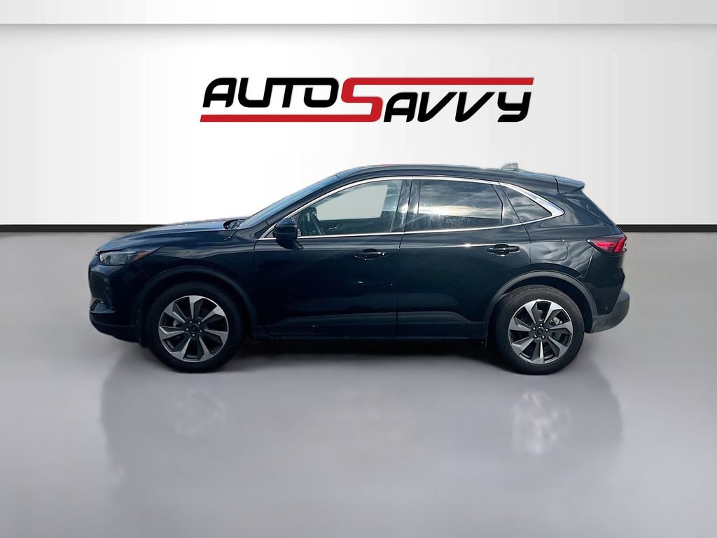 Used 2024 Ford Escape Platinum w/ Premium Technology Package AWD/4WD image 4