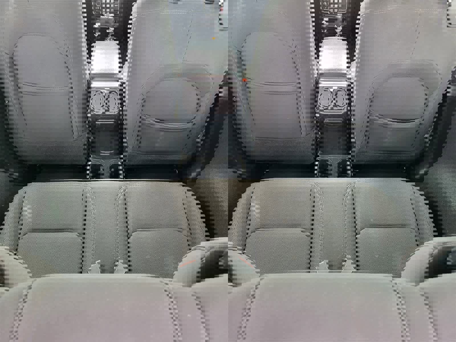 Used 2023 Jeep Wrangler Sport S image 27