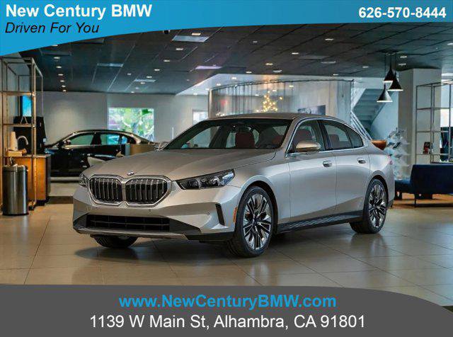 New 2026 BMW 540i xDrive w/ M Sport Package