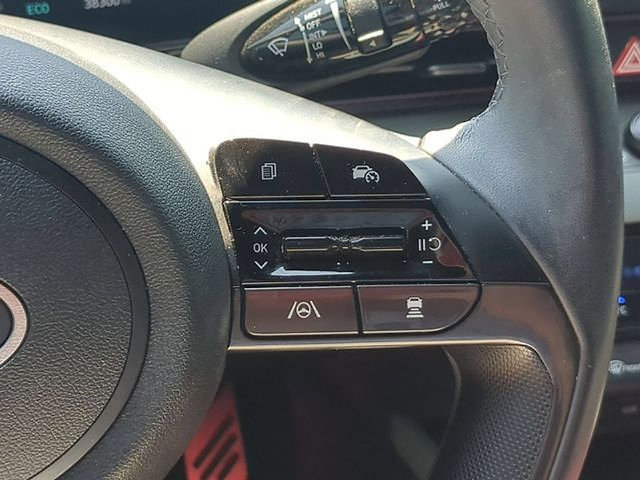 Used 2024 Hyundai Elantra Limited FWD image 24