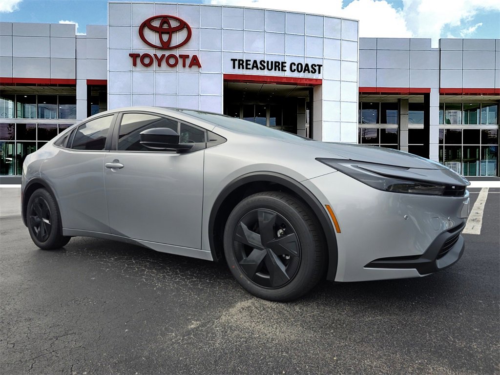 New 2026 Toyota Prius LE image 1