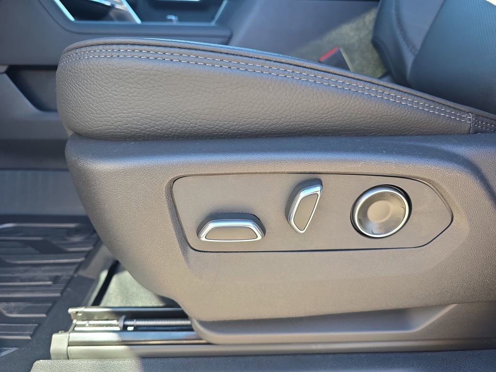 New 2026 GMC Sierra 2500 Denali w/ Denali Reserve Package image 30