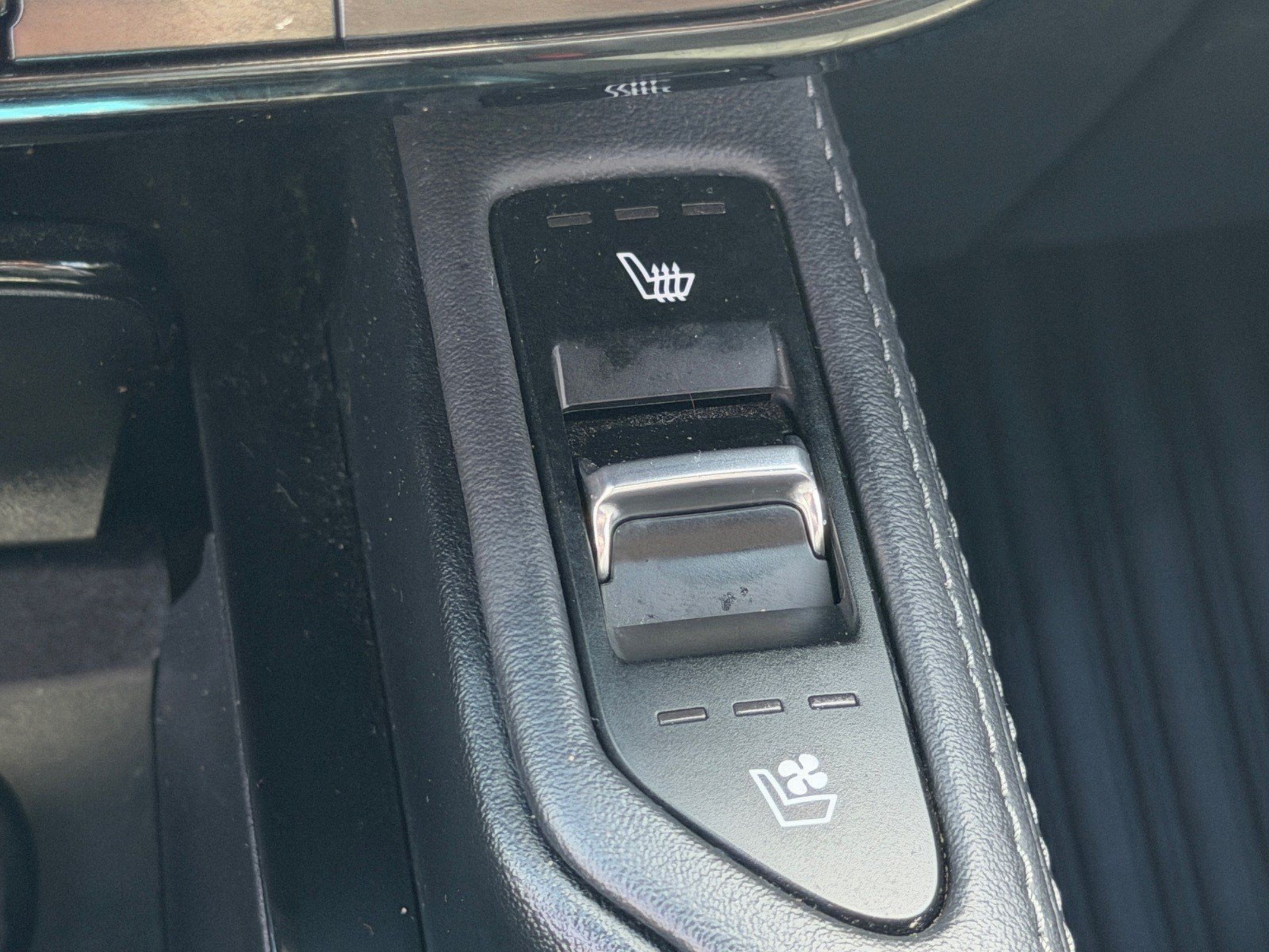 Used 2023 Kia Telluride SX X-Line AWD/4WD image 23